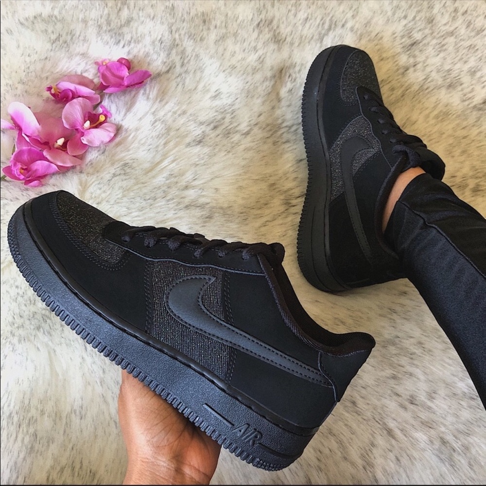 âźď¸soldâźď¸Rare Nike Air Force 1 LV8 Suede 6.5Y/8W - Picture 3 of 8